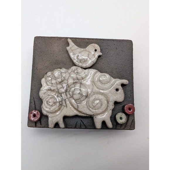 Hand Made Ceramic Raku Sheep Tile 4X3 Made in Italy Bird 3D Free Standing Plaque - Picture 3 of 6